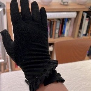 Vintage Black Embellished Gloves
